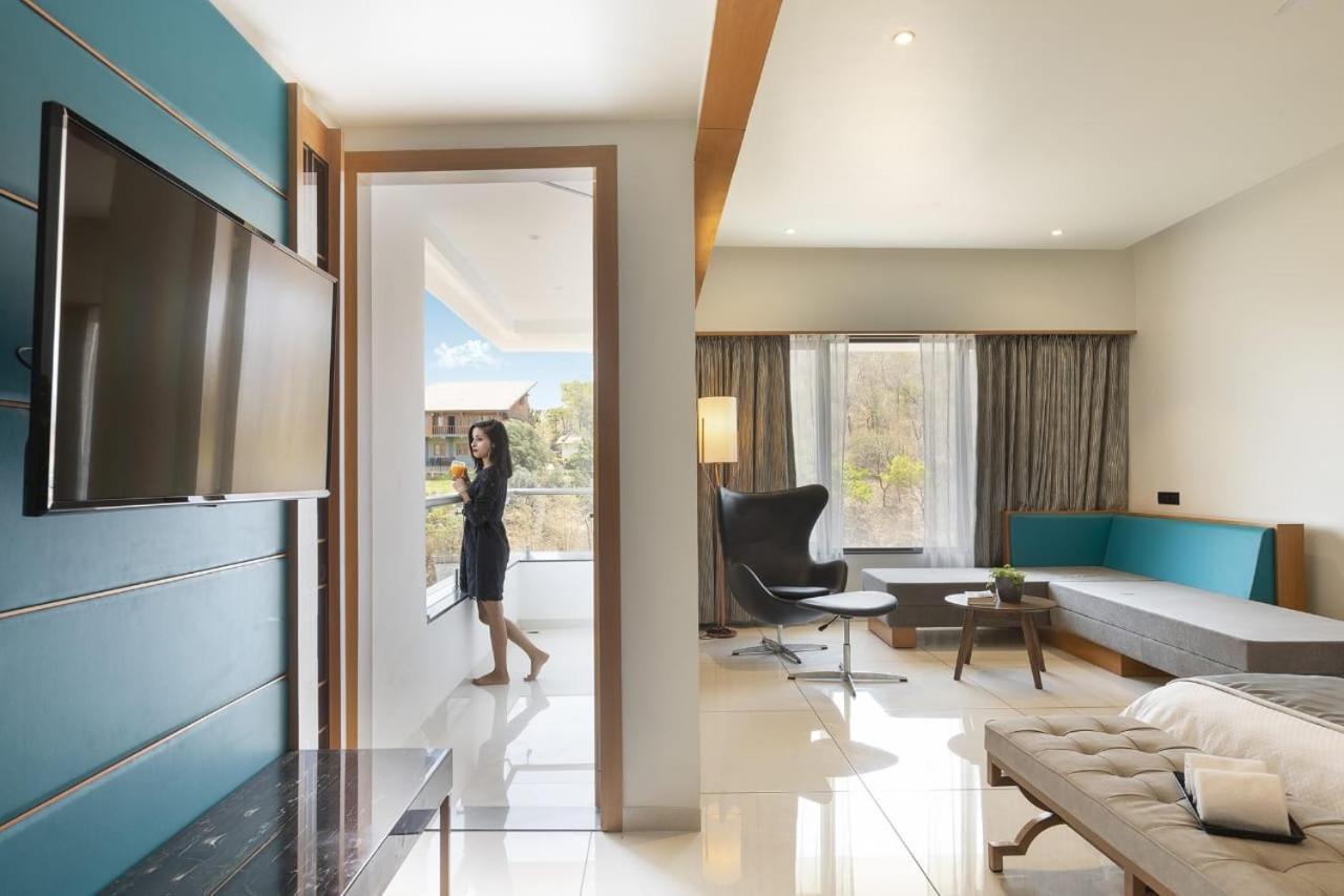 Sunotel Saputara Exterior photo